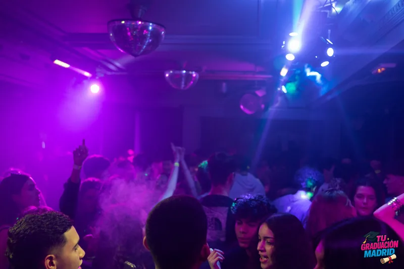Graduación en discoteca en Madrid
